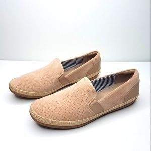 NWT Women's Clarks Danelly Rae Shoes, 8.5 M, Sand Suede